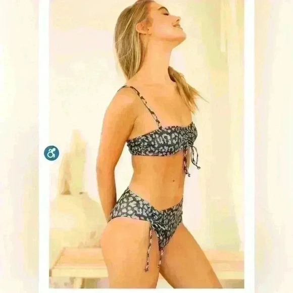 Dippin’ Daisy’s Britney Top & Angel Bottom - Picture 3 of 13